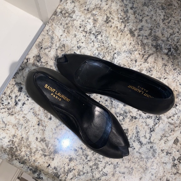 Saint Laurent Paris Peep Toe Pump - Picture 8 of 10